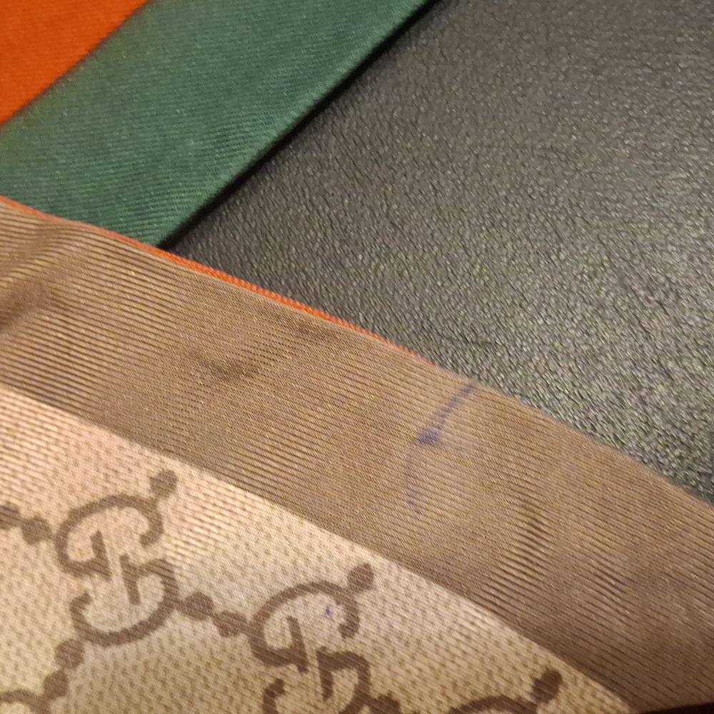 Gucci Silk Scarf with Green and Red Stripes - Picture 6 of 6